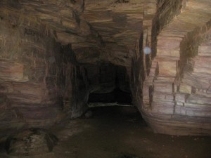 uma das grutas do local