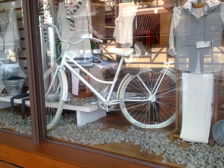 Bicicleta na vitrine