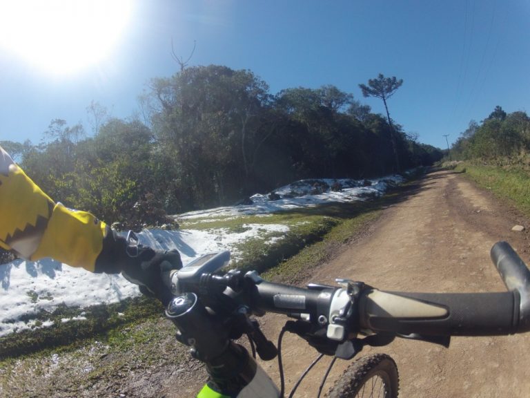 Cicloturismo Vale Europeu: “Forever Alone” com Neve