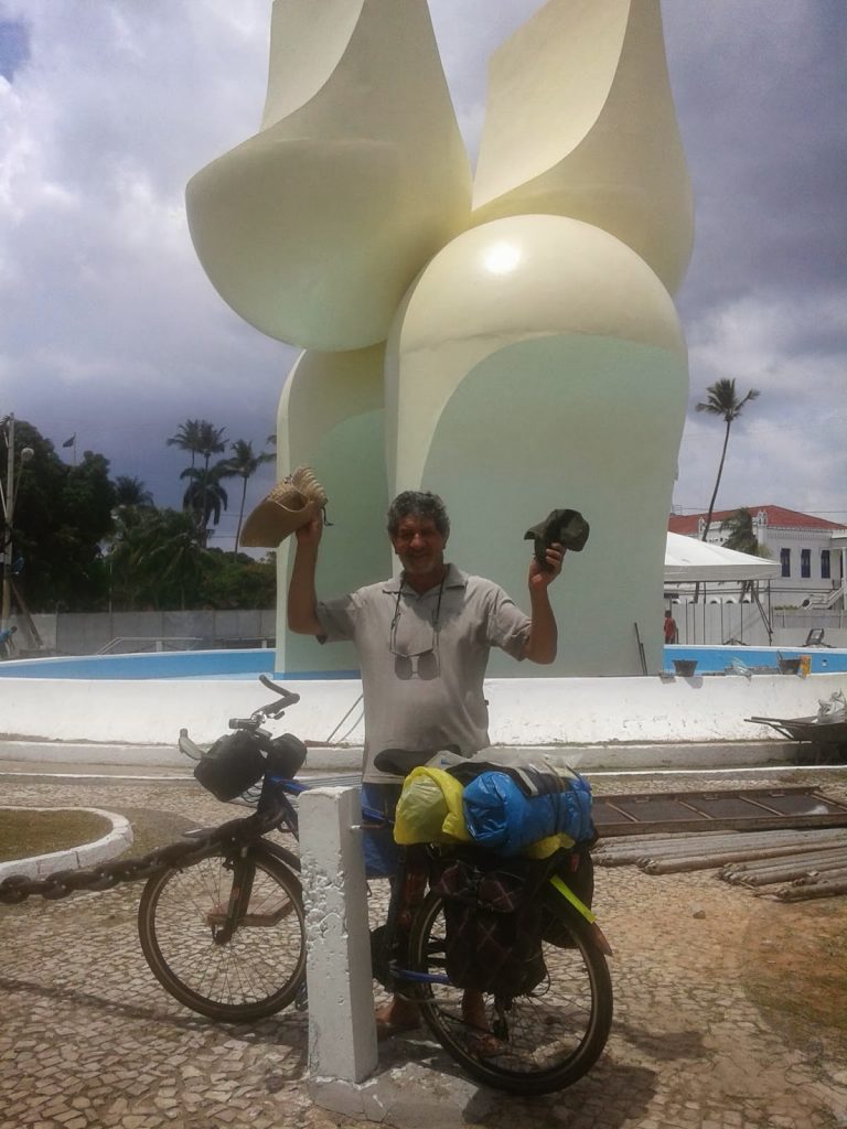 Cicloturismo: de Paranaguá (PR) a Salvador (BA)