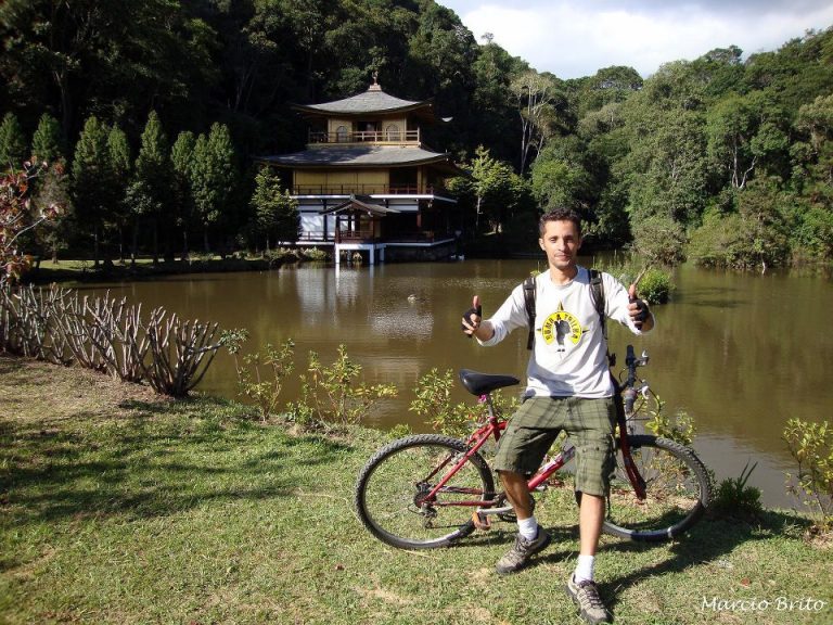 Pedalada no Vale dos Templos