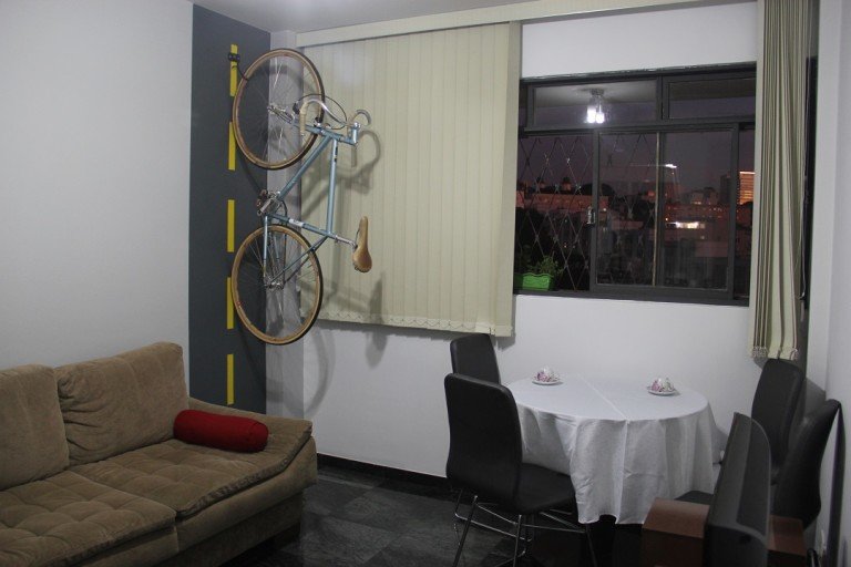 decoração: guarde sua bicicleta na sala